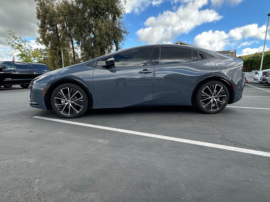 2024 Toyota Prius XLE