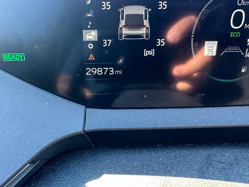 2024 Toyota Prius XLE