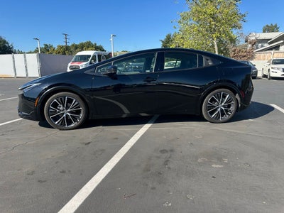 2024 Toyota Prius XLE