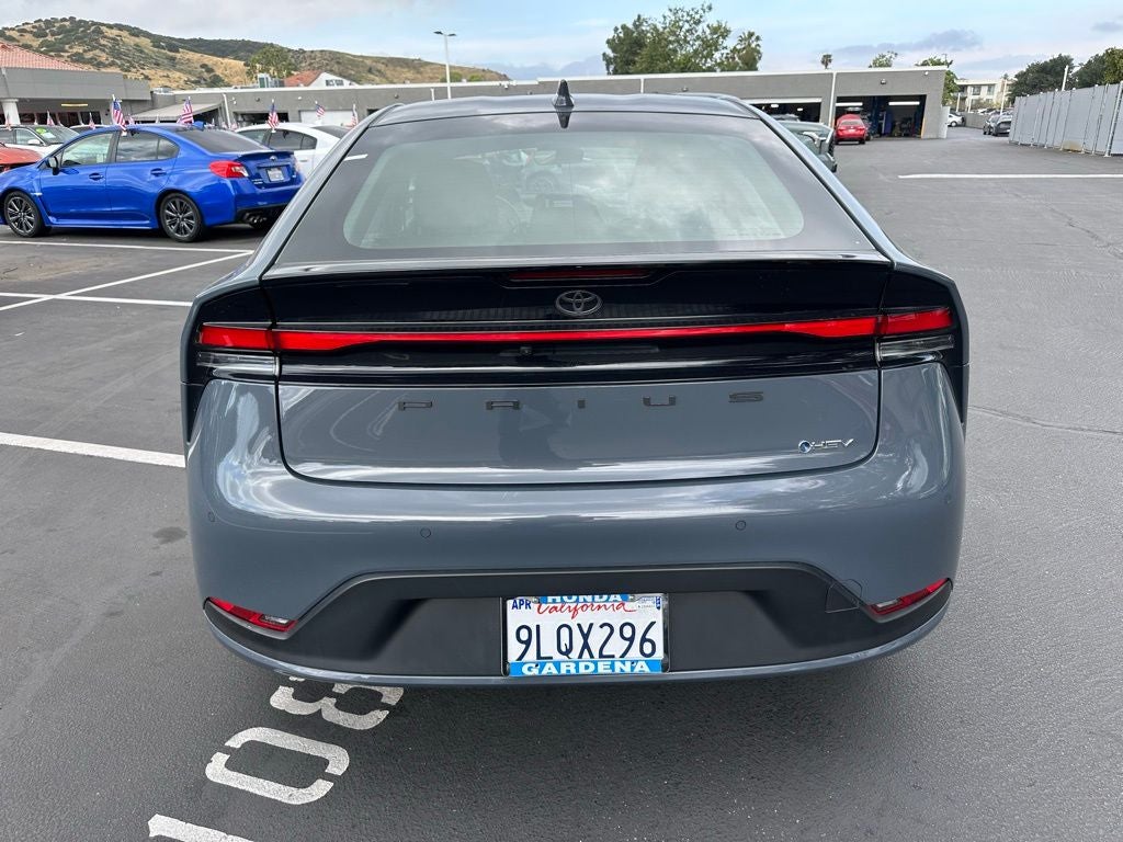 2024 Toyota Prius LE