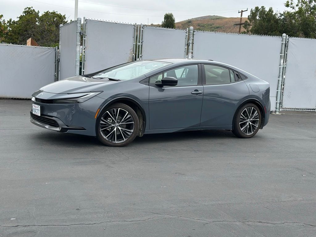 2025 Toyota Prius Limited FWD's photo