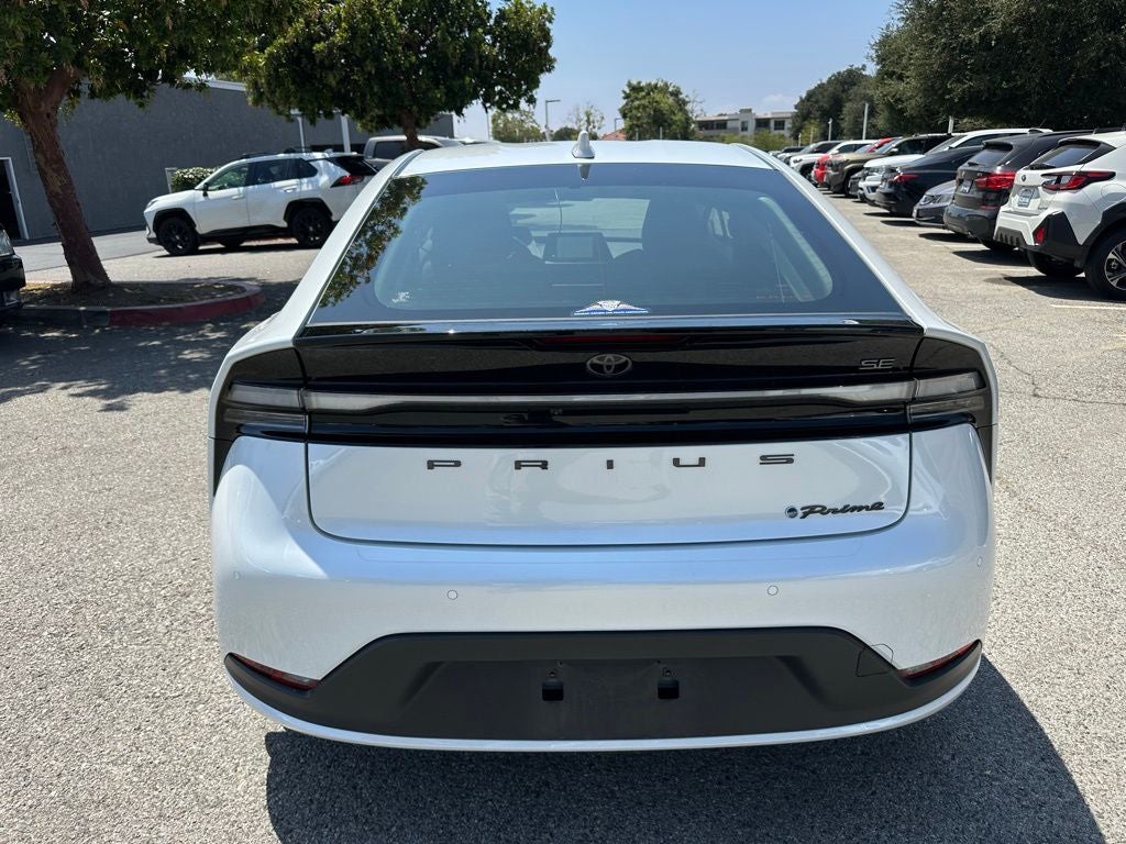2024 Toyota Prius Prime SE