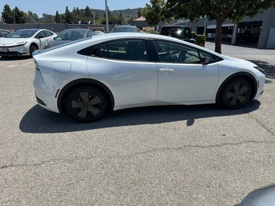 2024 Toyota Prius Prime SE