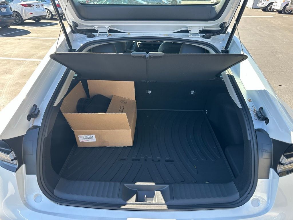 2026 Toyota Prius Plug-In Hybrid Base