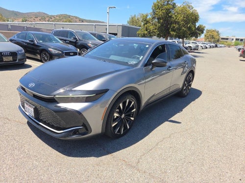 2023 Toyota Crown Platinum