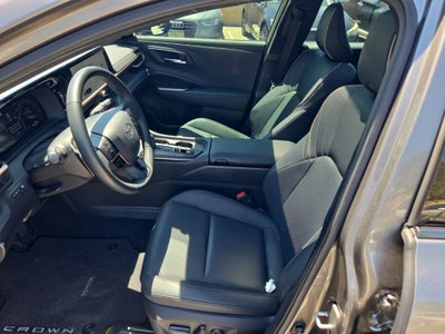 2023 Toyota Crown Platinum