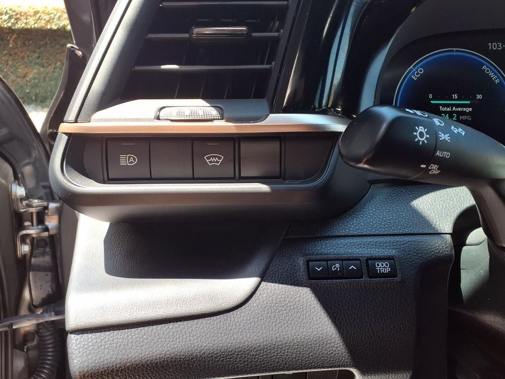 2023 Toyota Crown Platinum