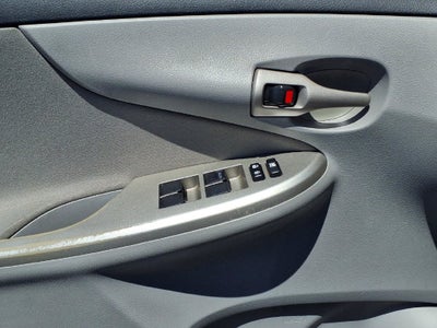 2011 Toyota Corolla LE