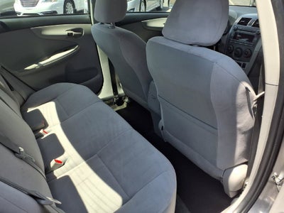2011 Toyota Corolla LE