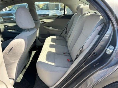2011 Toyota Corolla LE
