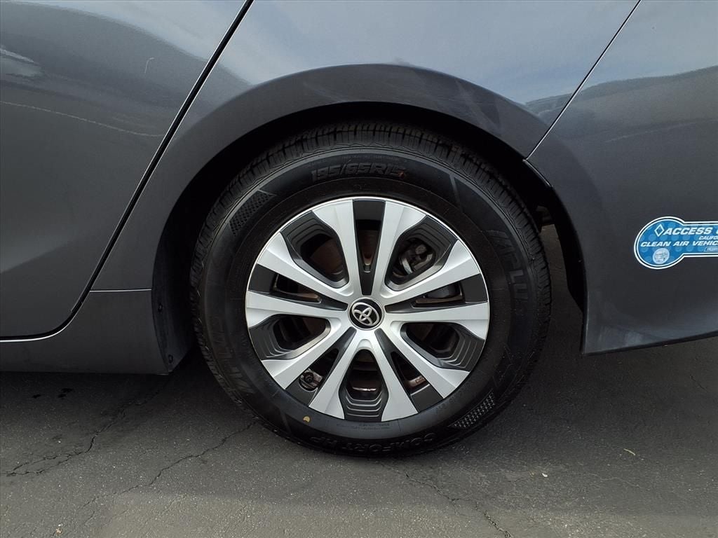 2021 Toyota Prius Prime LE