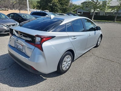2021 Toyota Prius LE
