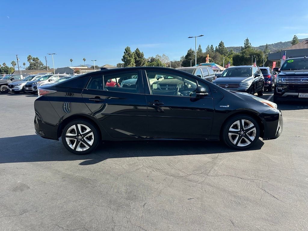 2017 Toyota Prius Three Touring