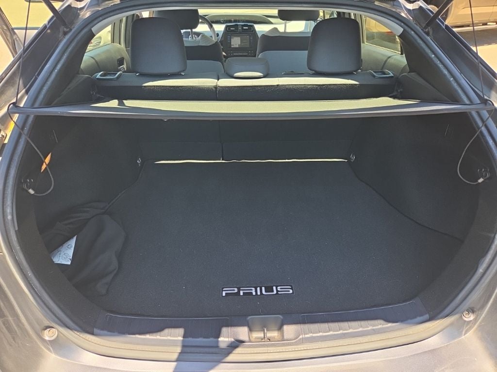 2016 Toyota Prius Three