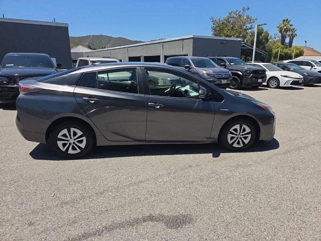 2016 Toyota Prius Three
