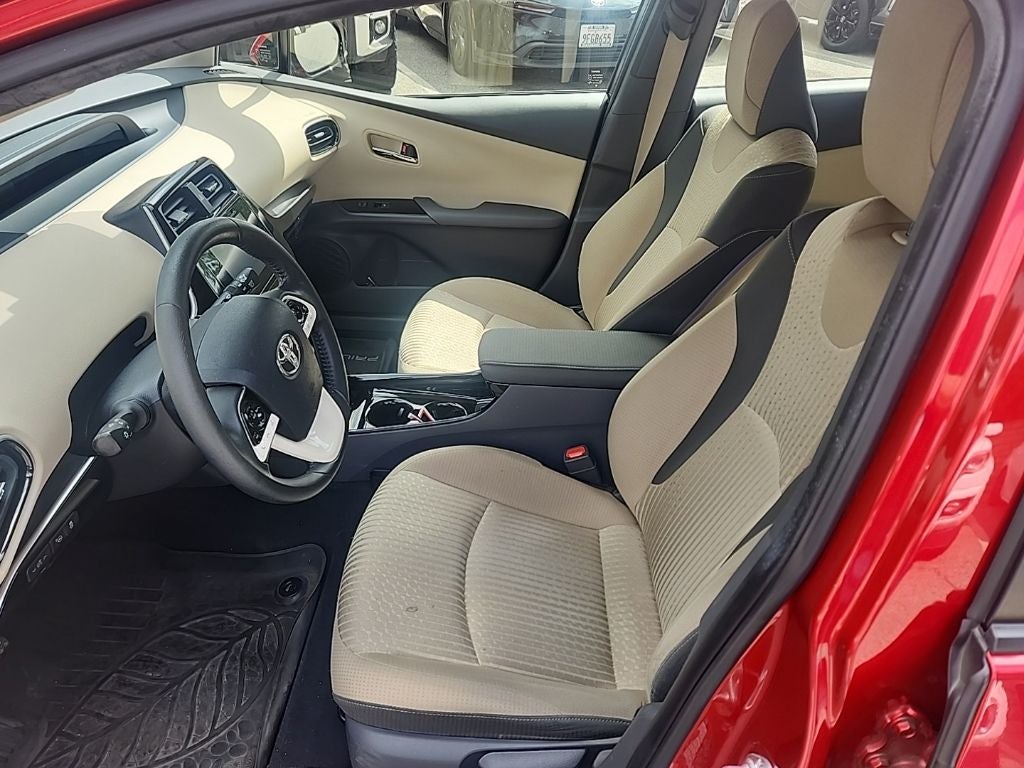 2017 Toyota Prius Three