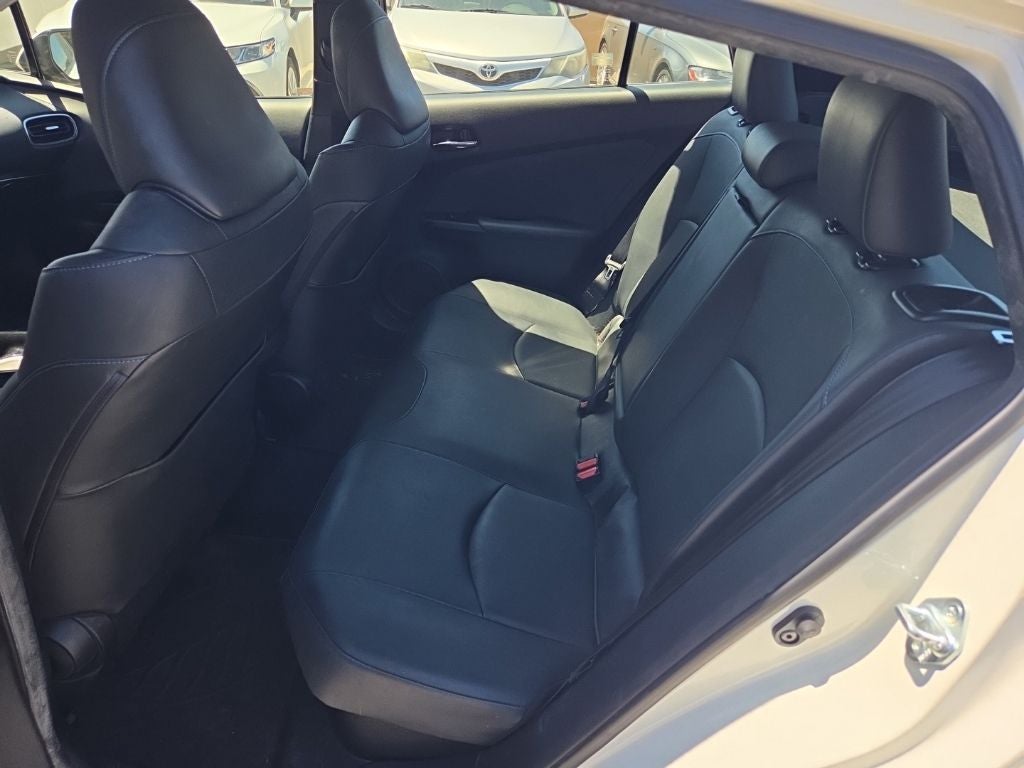 2016 Toyota Prius Three Touring