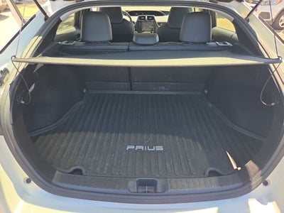 2016 Toyota Prius Three Touring
