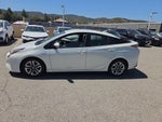 2016 Toyota Prius Three Touring