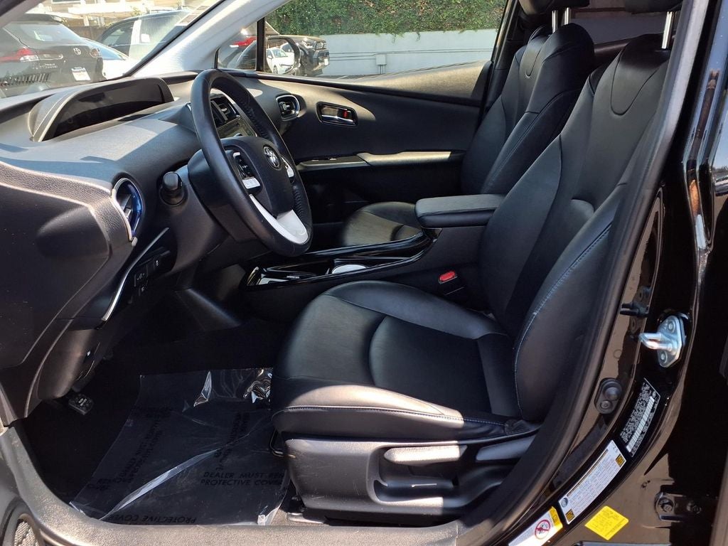 2016 Toyota Prius Three Touring