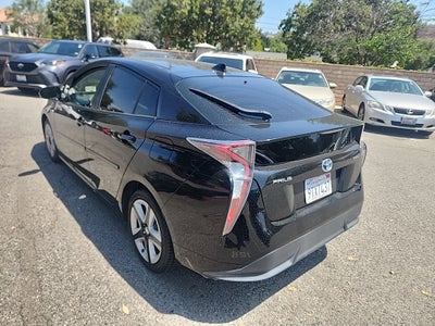 2016 Toyota Prius Three Touring