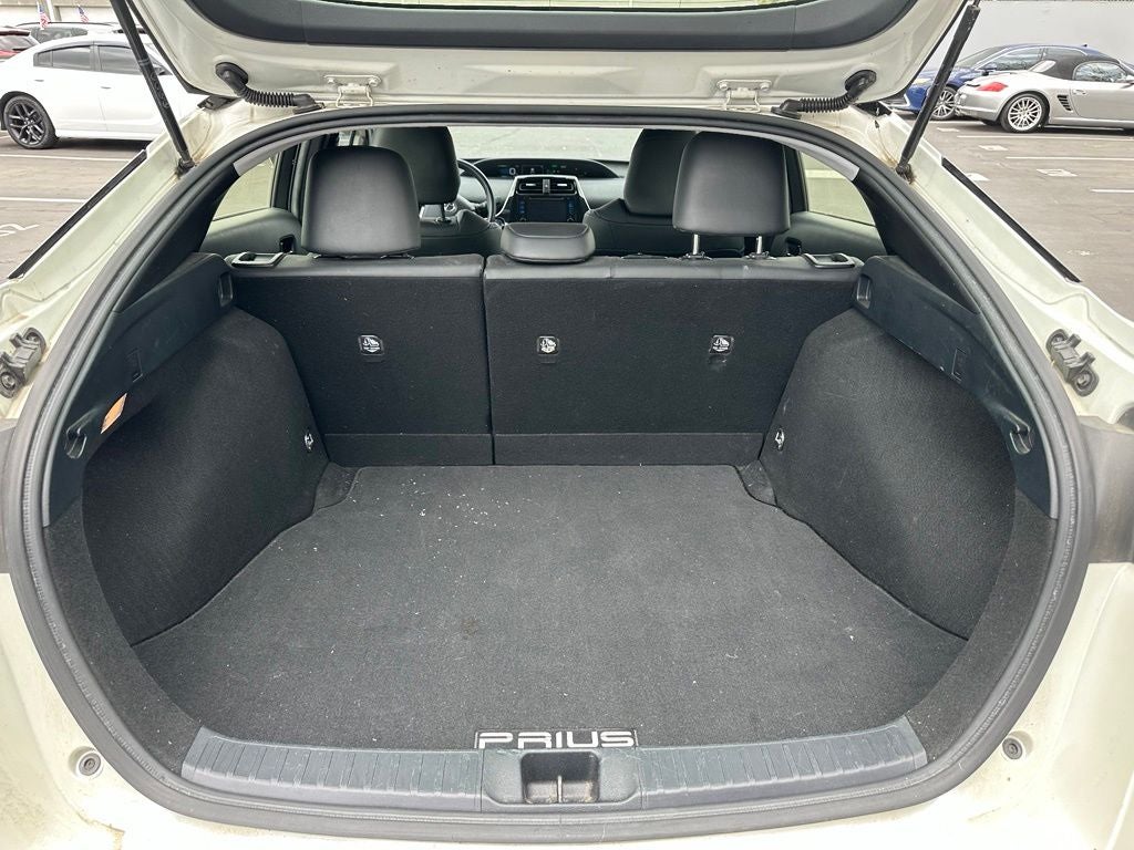 2016 Toyota Prius Four Touring