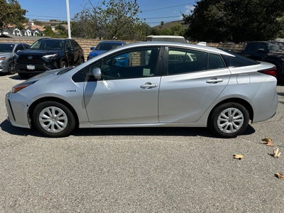 2020 Toyota Prius L