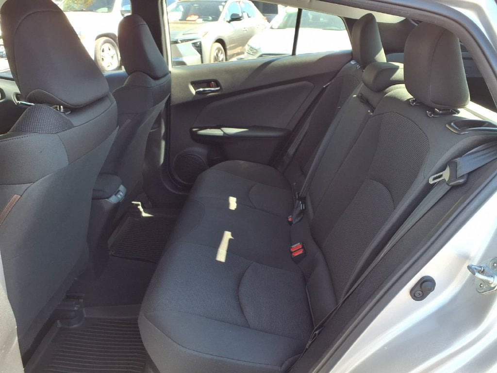 2020 Toyota Prius L