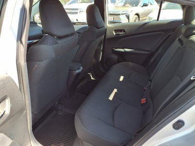 2020 Toyota Prius L