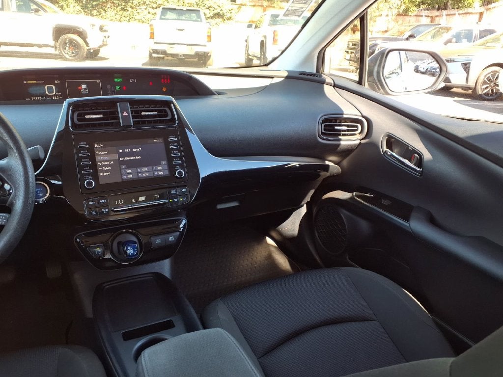 2020 Toyota Prius L