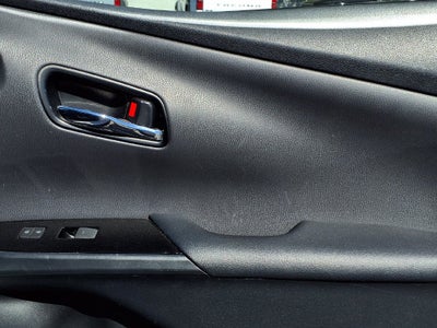 2020 Toyota Prius L