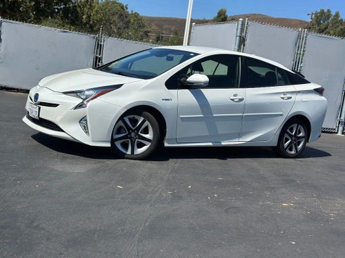 2016 Toyota Prius Three Touring
