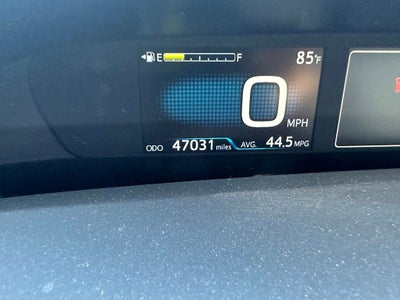 2016 Toyota Prius Three Touring