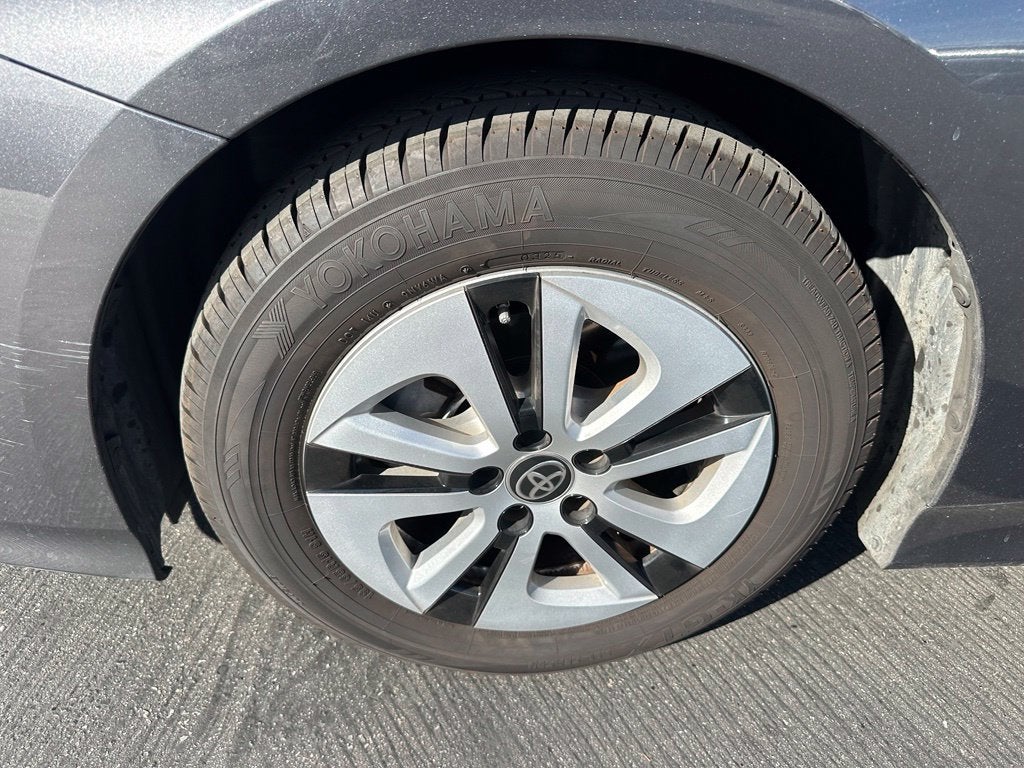 2016 Toyota Prius Four