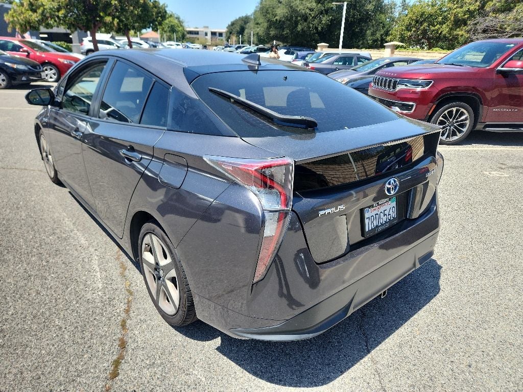 2016 Toyota Prius Three