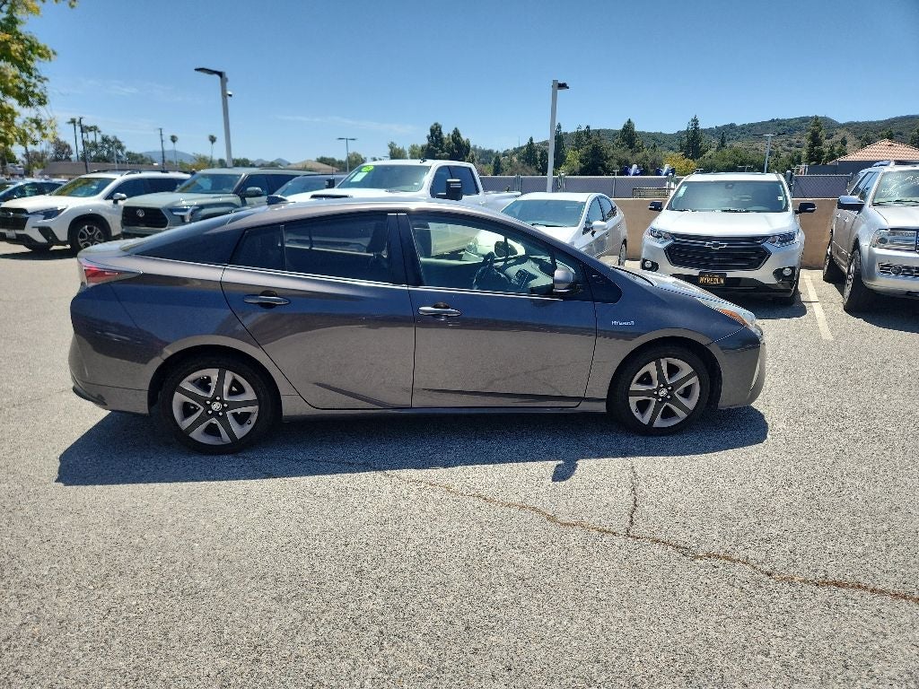 2016 Toyota Prius Three