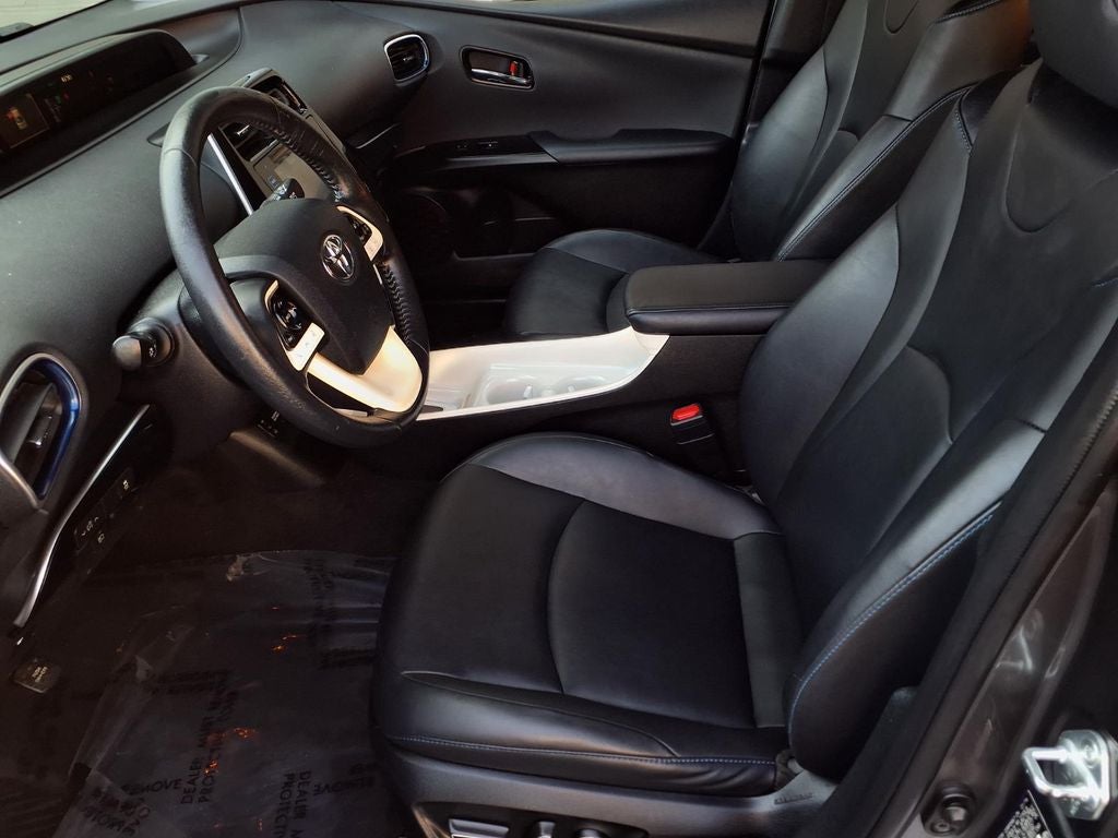 2016 Toyota Prius Four Touring