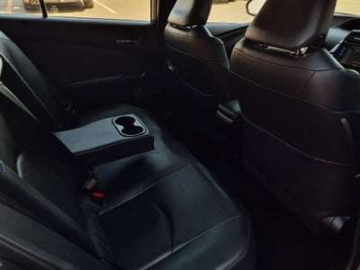 2016 Toyota Prius Four Touring