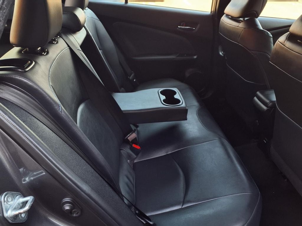 2016 Toyota Prius Four Touring