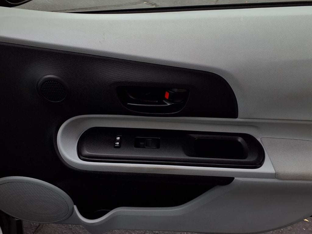 2012 Toyota Prius c One