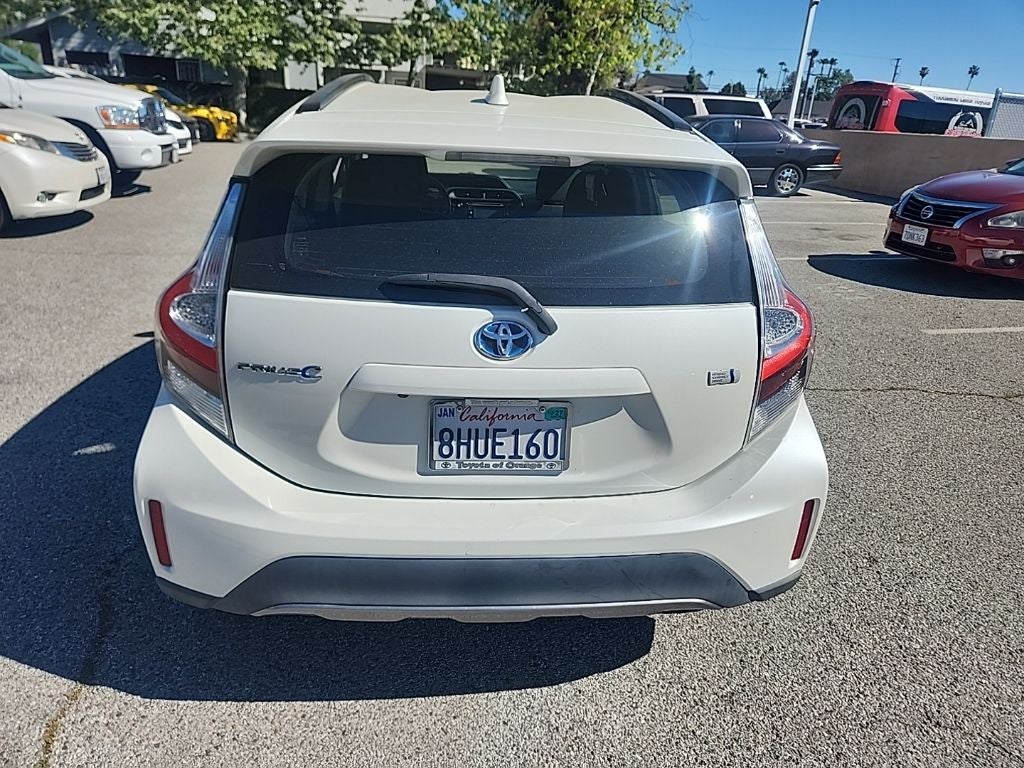 2019 Toyota Prius c L