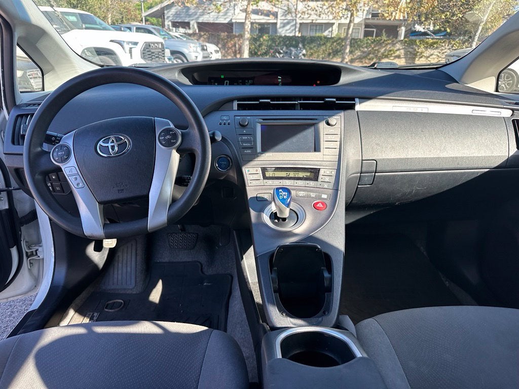 2013 Toyota Prius Plug-in Base
