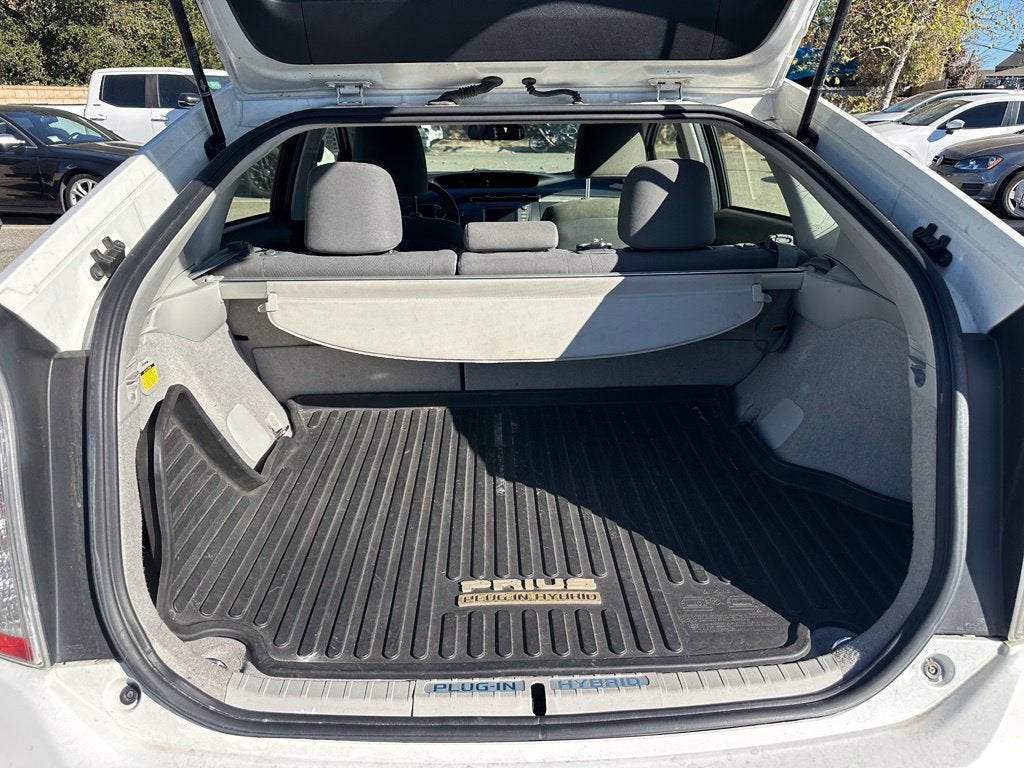 2013 Toyota Prius Plug-in Base