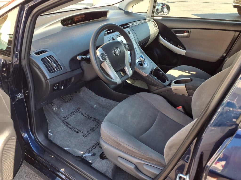 2015 Toyota Prius Two
