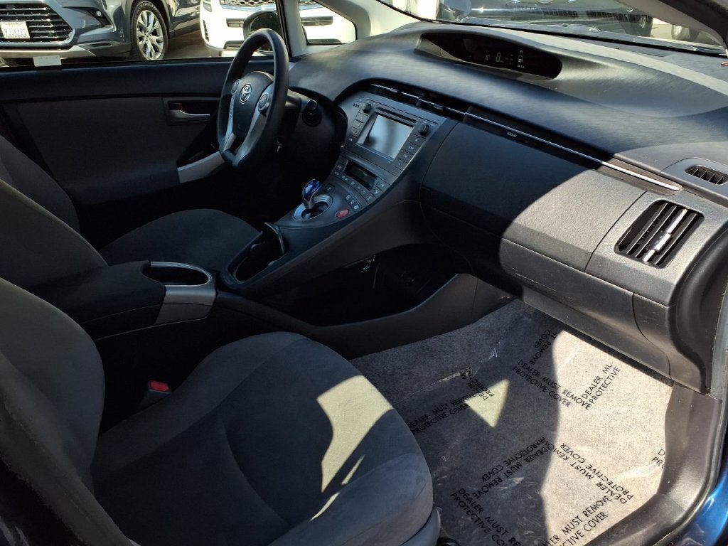 2015 Toyota Prius Two