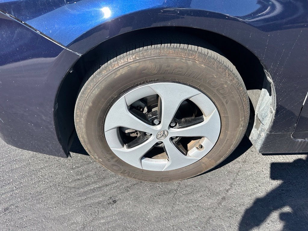 2015 Toyota Prius Two
