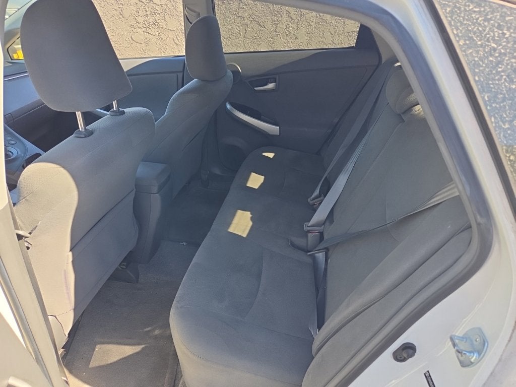 2010 Toyota Prius III