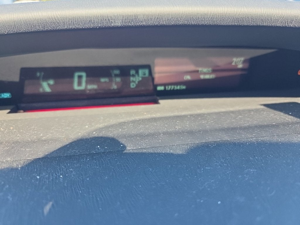 2010 Toyota Prius III