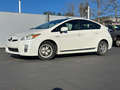 2010 Toyota Prius IV Solar Roof Package