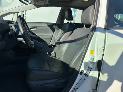 2010 Toyota Prius IV Solar Roof Package